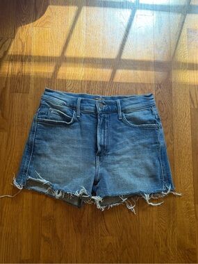 MOTHER HIGH WAISTED RASCAL SLIT FRAY SHORT SIZE 26